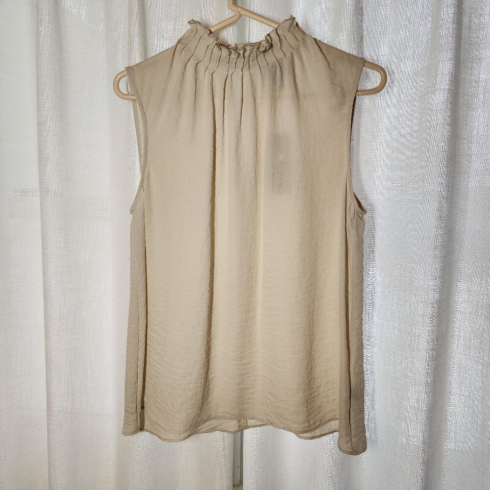 Sleeveless dress top, Worthington, Med, Cream/white, high neckline